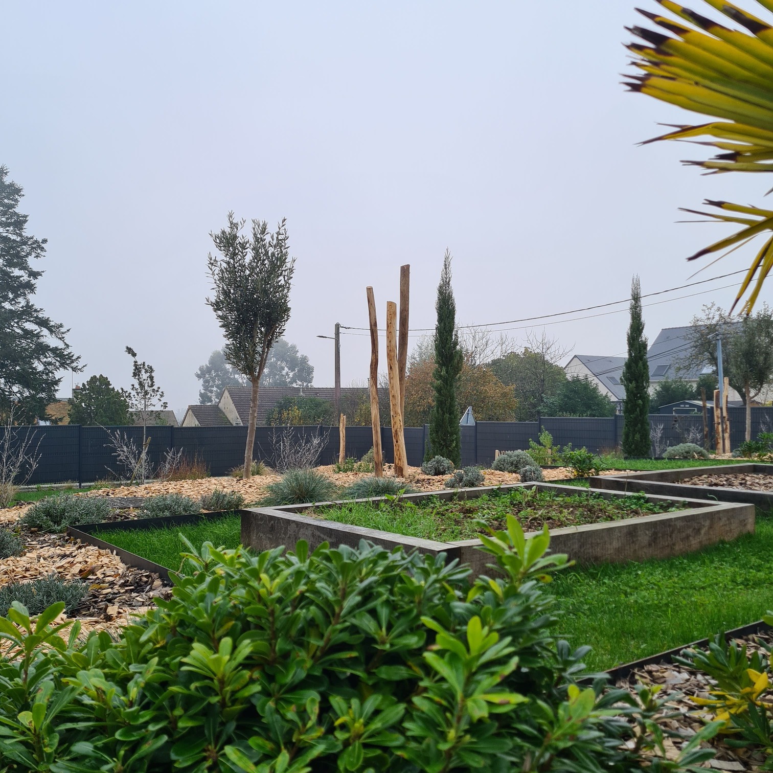 Lemesle jardins, entretiens de vos extérieurs de façon raisonnée pour particuliers (crédit d'impôts) et pros